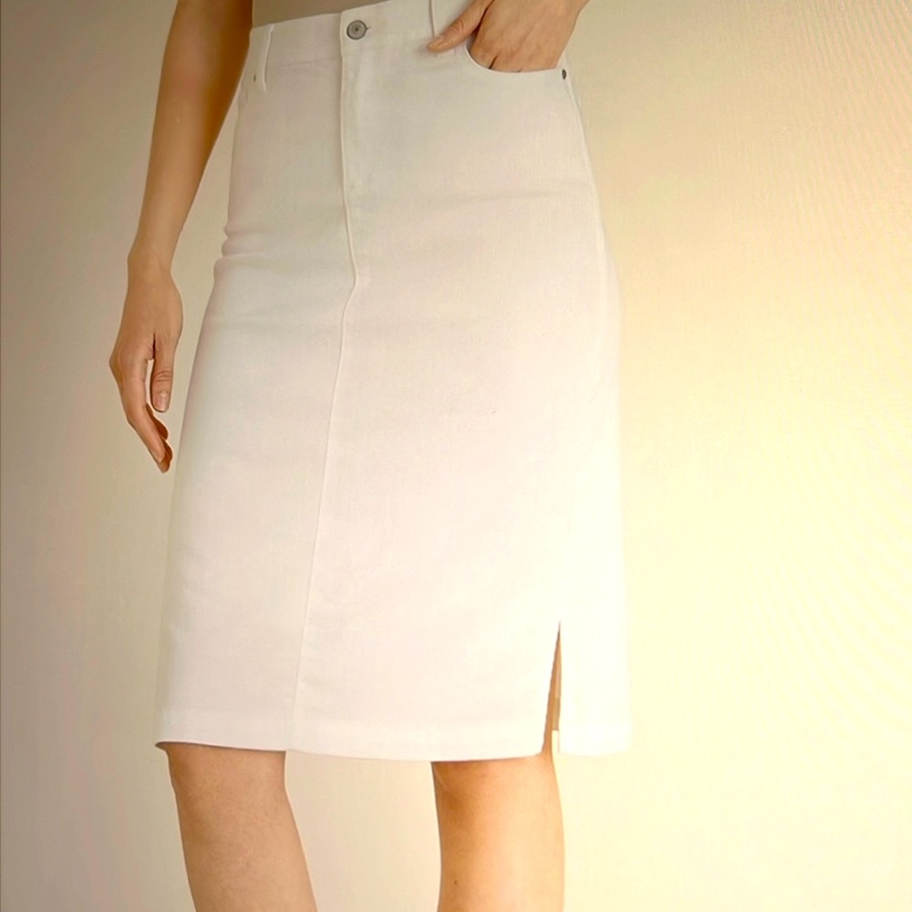 Chico’s No-Stain 5-Pocket Denim Twill Skirt